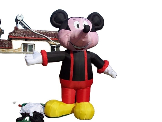 거대 펌플 스포츠 마스코트 광고 3D 만화 옥스퍼드 자료