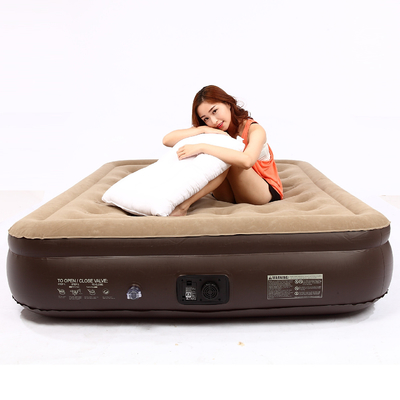 뜨거운 판매 Blow Up Air Bed 부드러운 플러시 플럭링 매트리스 내구성 자동 전기 팽창 공기 매트리스